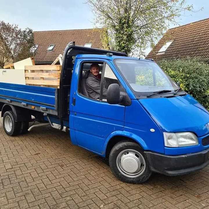 Flat Bed Truck